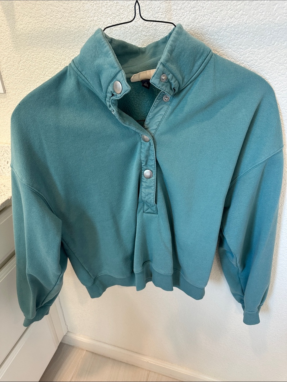 Universal Thread Teal Snap-Front Pullover Sweatshirt